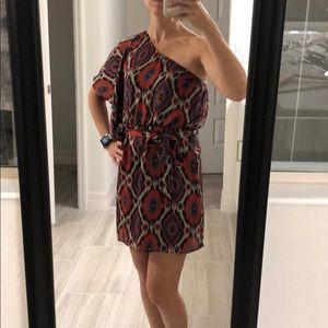 Small One shoulder dress